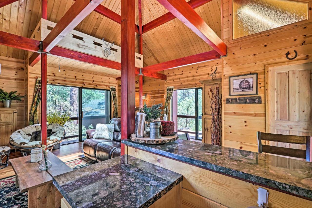 Romantic Strawberryandpine Studio Cabin With Deck! Exteriör bild