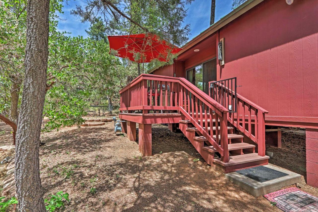 Romantic Strawberryandpine Studio Cabin With Deck! Exteriör bild
